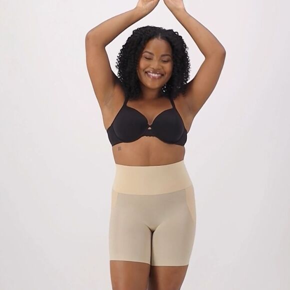NWT Maidenform 2X Firm Control Shapewear Tame Tummy ​Bottom Lift Shorts - Picture 1 of 8